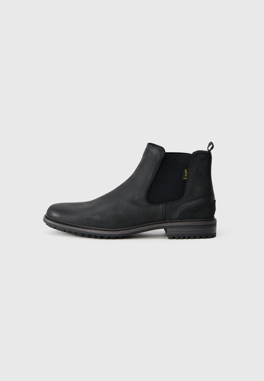 Ботинки Lee GENE MEN MID, Dark Shadow/Black
Ботинки Lee GENE MEN MID, Dark Shadow/Black