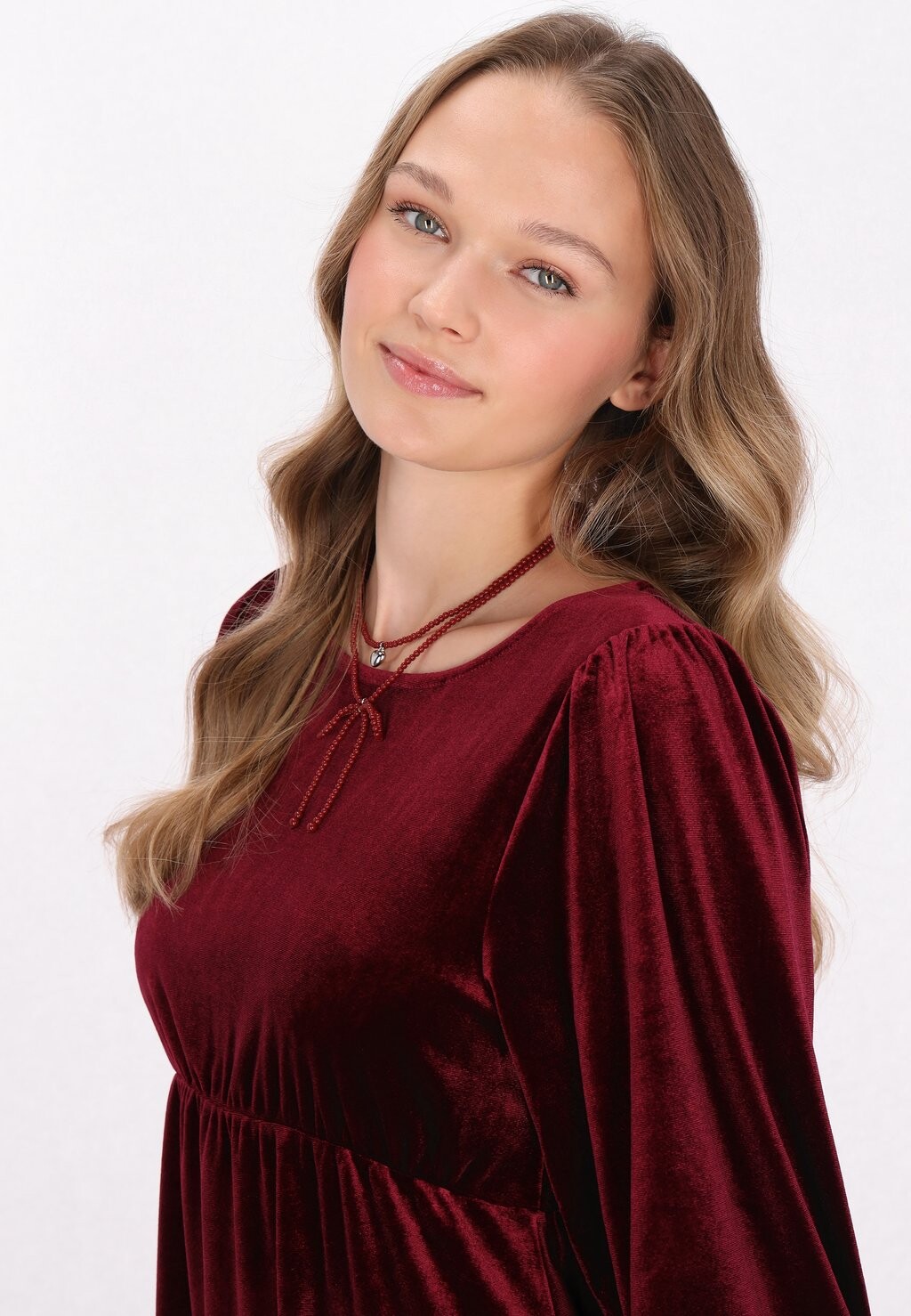 Повседневное платье myMo, бордовый
Повседневное платье myMo, бордовый