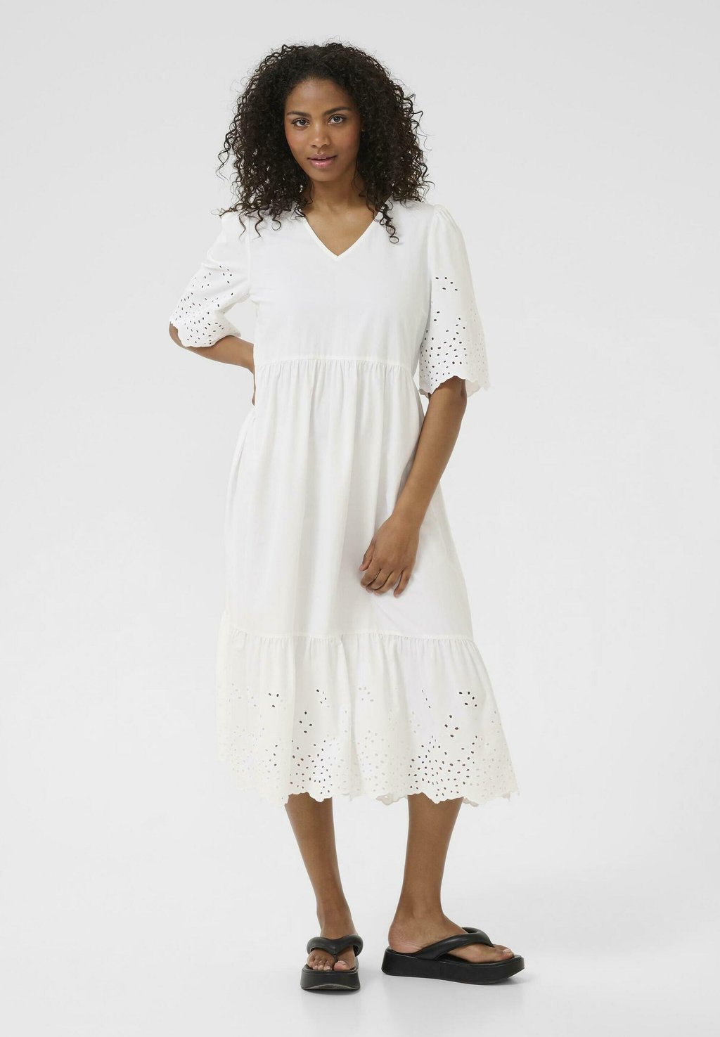 Повседневное платье MIDI Kaffe, кремовый
Повседневное платье MIDI Kaffe, кремовый