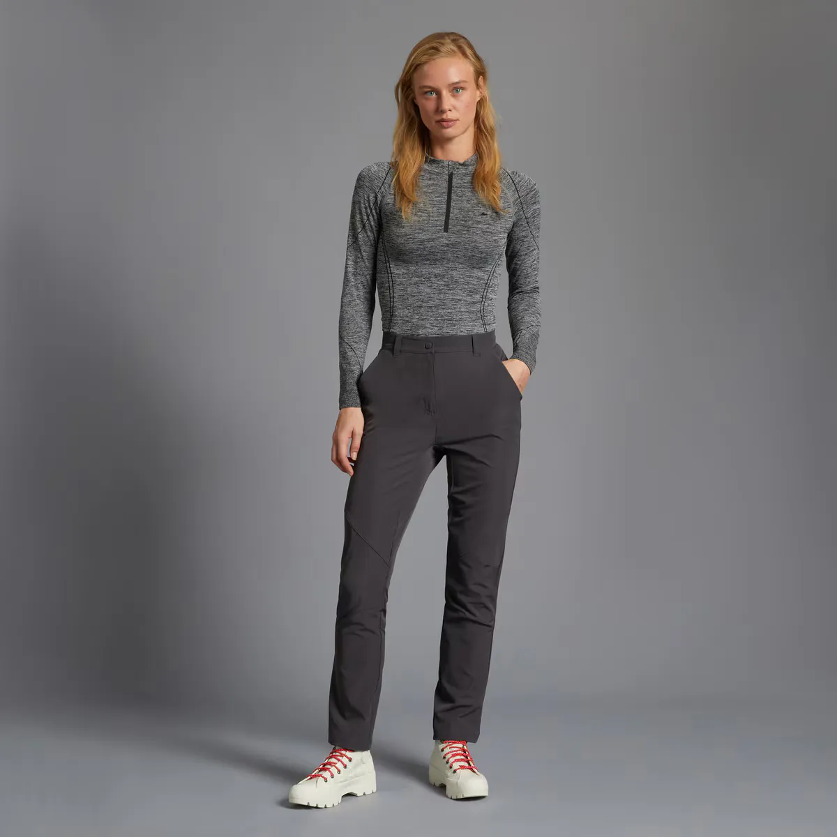 Женская горная футболка Pro с застежкой-молнией и горной термофутболкой Mountain PRO, серый 
Женская горная футболка Pro с застежкой-молнией и горной термофутболкой Mountain PRO, серый