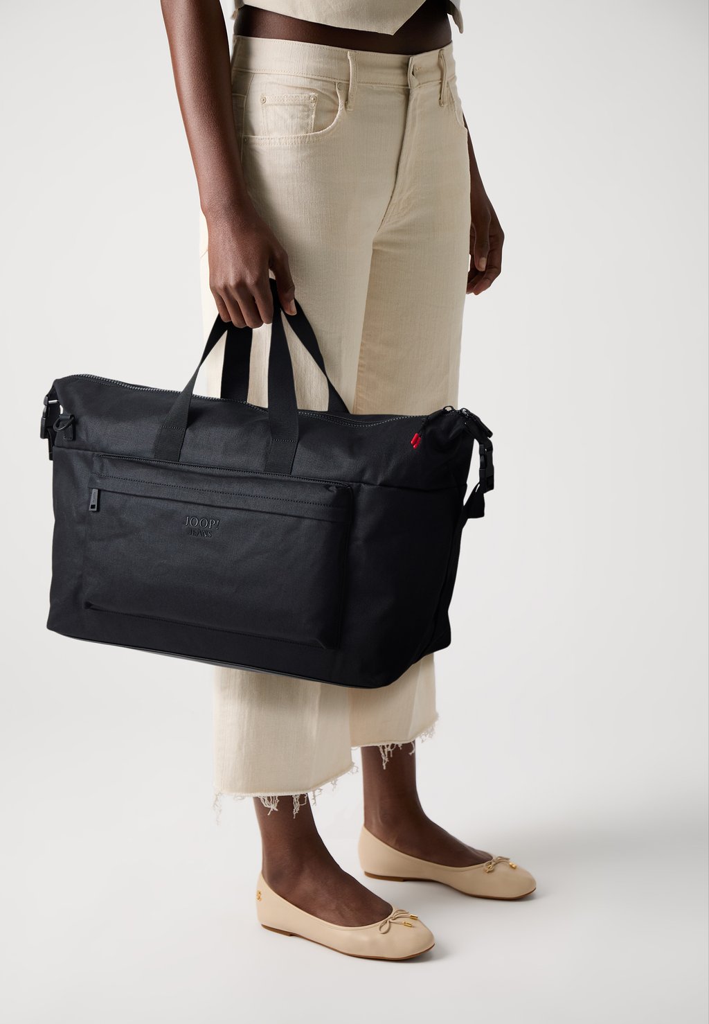 Сумка выходного дня BUCCINO MAIK UNISEX JOOP! Jeans, черный
Сумка выходного дня BUCCINO MAIK UNISEX JOOP! Jeans, черный