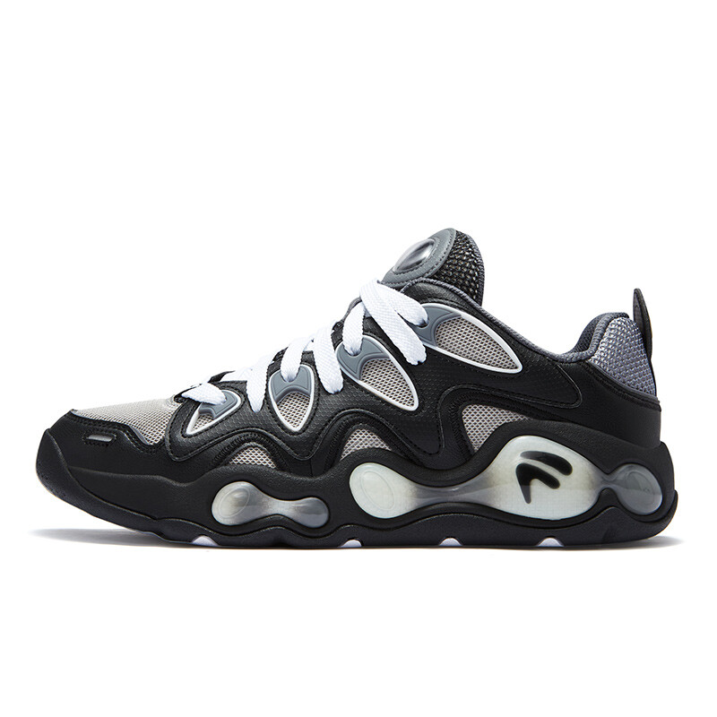 Баскетбольные кроссовки мужские с низким верхом серебристо-серые/черные Fila Fusion
Баскетбольные кроссовки мужские с низким верхом серебристо-серые/черные Fila Fusion