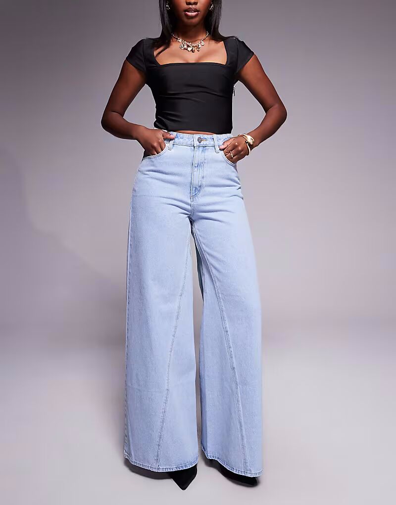 Джинсы 94 очень широкие, светлого тона Abrand Jeans
Джинсы 94 очень широкие, светлого тона Abrand Jeans