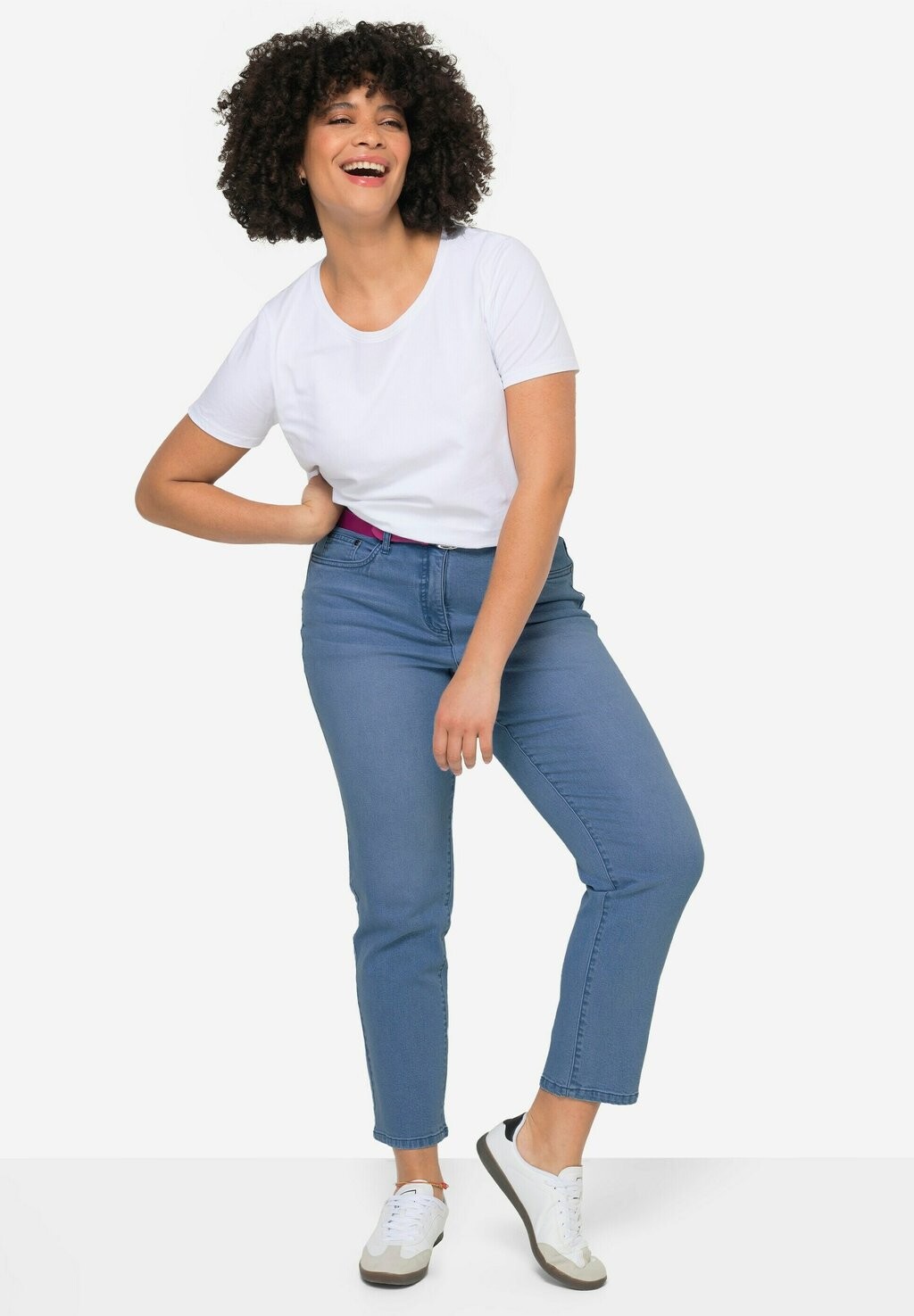 Джинсы Bootcut SHAPING BEA STRETCHKOMFORT 5-POCKET Angel of Style, светло-голубой
Джинсы Bootcut SHAPING BEA STRETCHKOMFORT 5-POCKET Angel of Style, светло-голубой