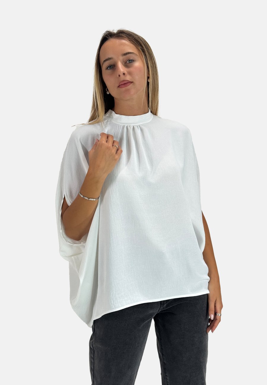 Блуза Elara Blouse, Weiß/White
Блуза Elara Blouse, Weiß/White