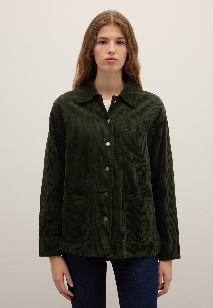 Блуза PIOMBO Button-down blouse, Dark Green
Блуза PIOMBO Button-down blouse, Dark Green