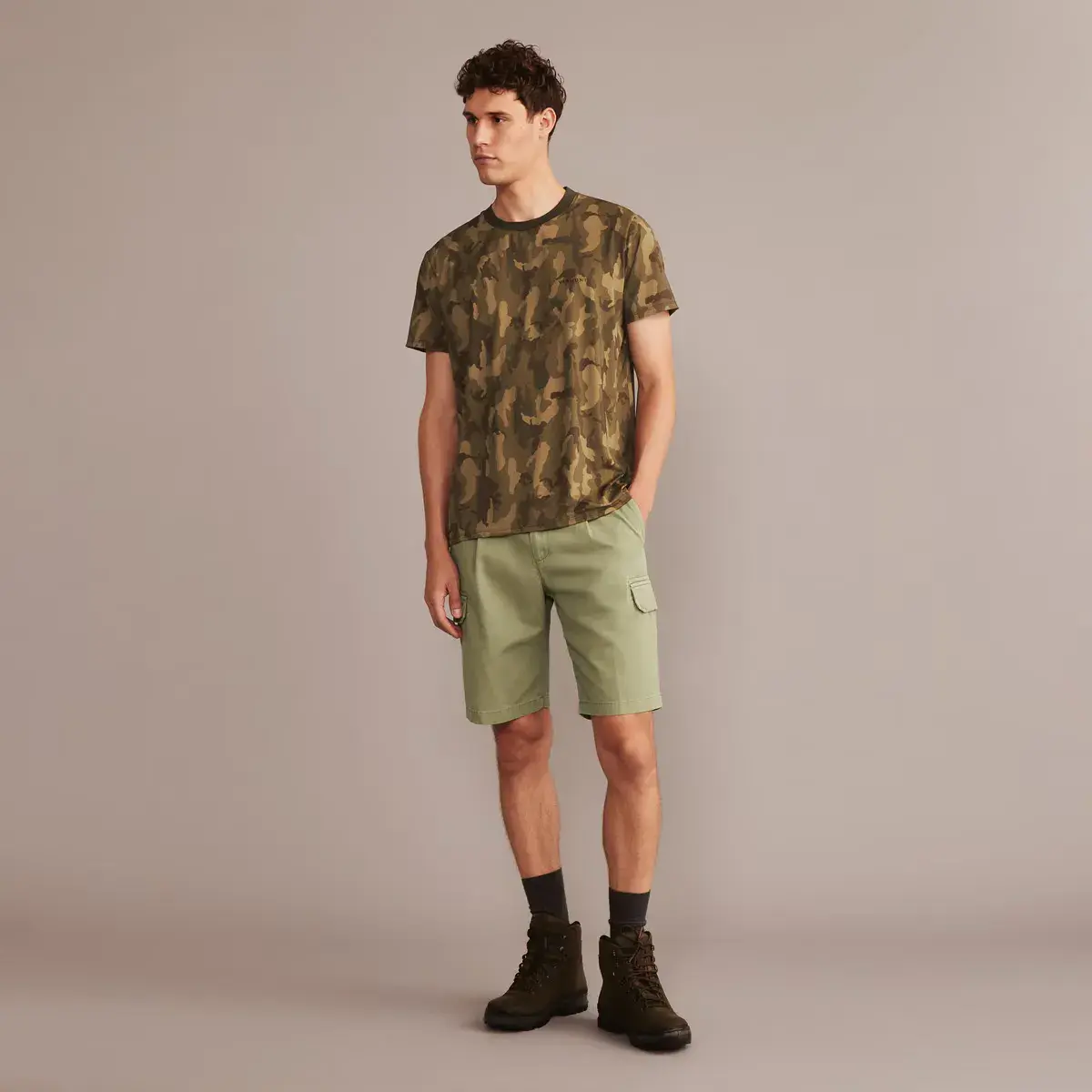 Мужская техническая футболка UPF50 Verhunt, зеленый
Мужская техническая футболка UPF50 Verhunt, зеленый