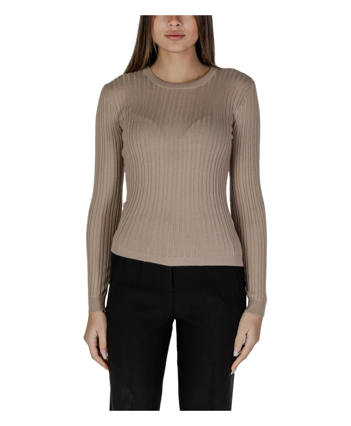 Бежевый вязаный свитер с круглым вырезом Vila, бежевый
Бежевый вязаный свитер с круглым вырезом Vila, бежевый