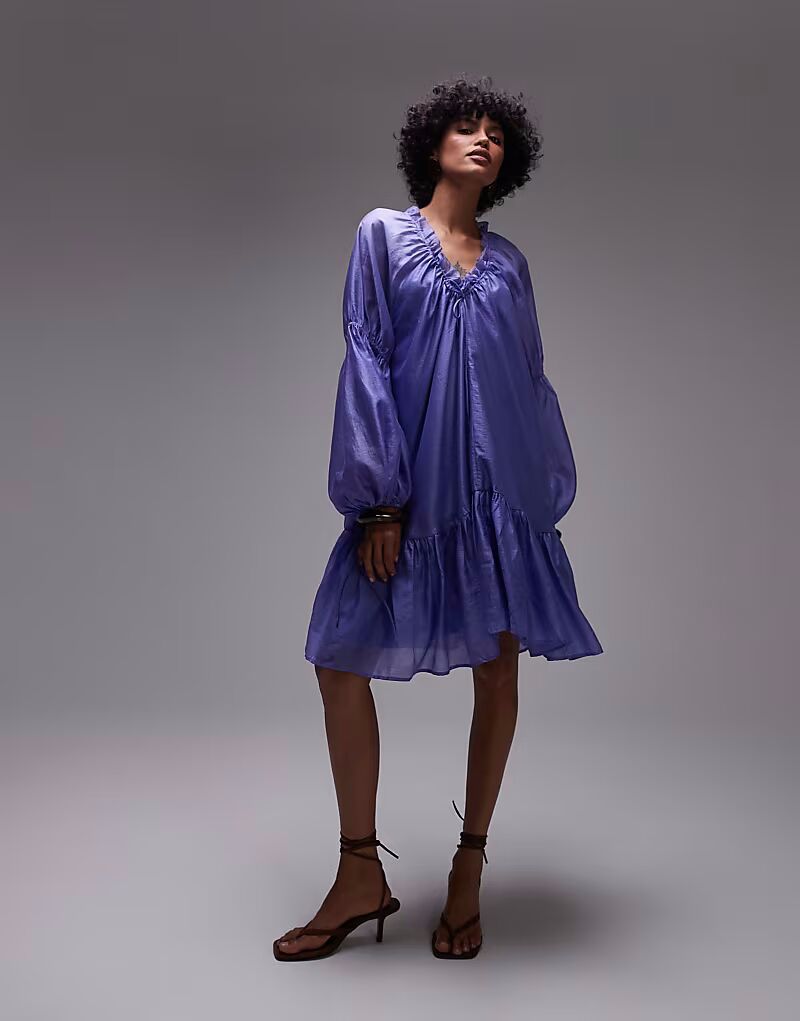 & Other Stories полупрозрачное мини-платье с объемными рукавами синего цвета
& Other Stories полупрозрачное мини-платье с объемными рукавами синего цвета