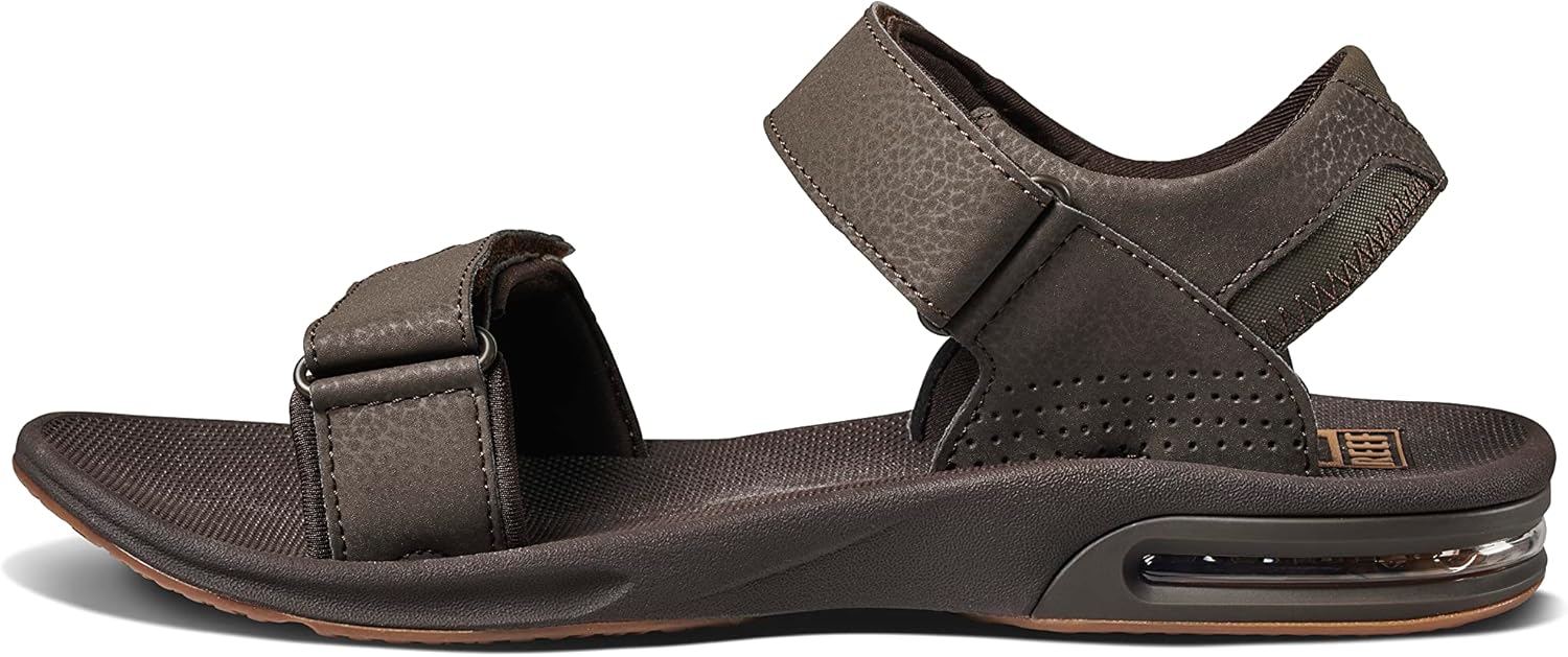 Мужские спортивные сандалии REEF, коричневый
Мужские спортивные сандалии REEF, коричневый