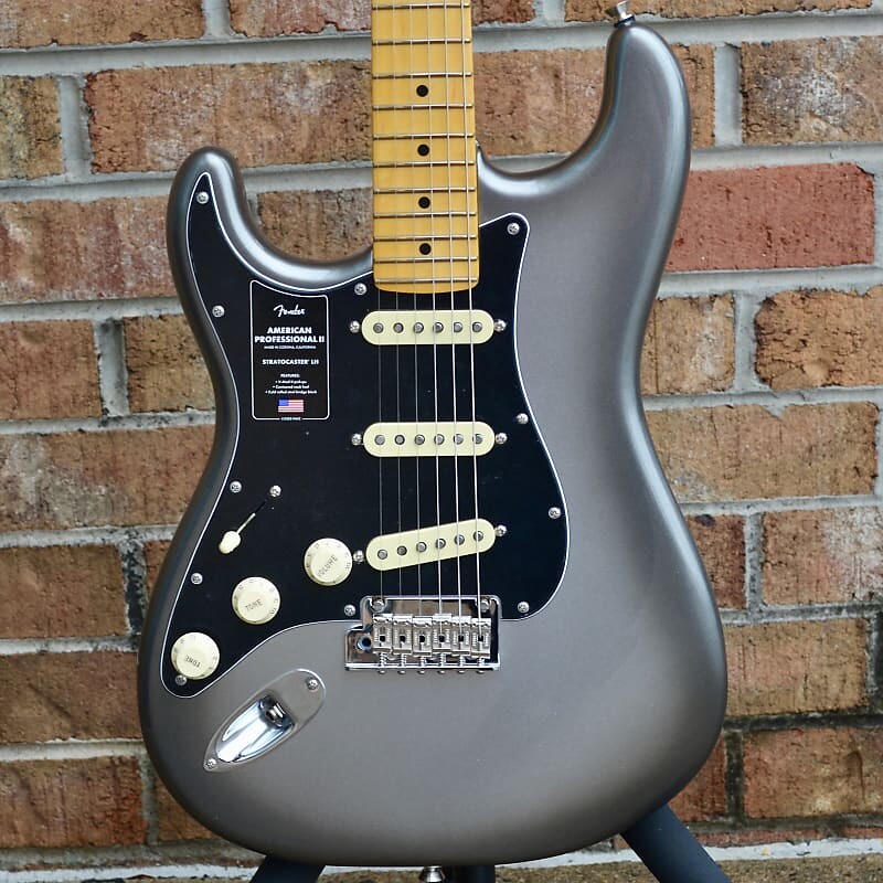 Электрогитара Fender American Professional II Stratocaster Left-Hand, Maple Fingerboard, Mercury
Электрогитара Fender American Professional II Stratocaster Left-Hand, Maple Fingerboard, Mercury