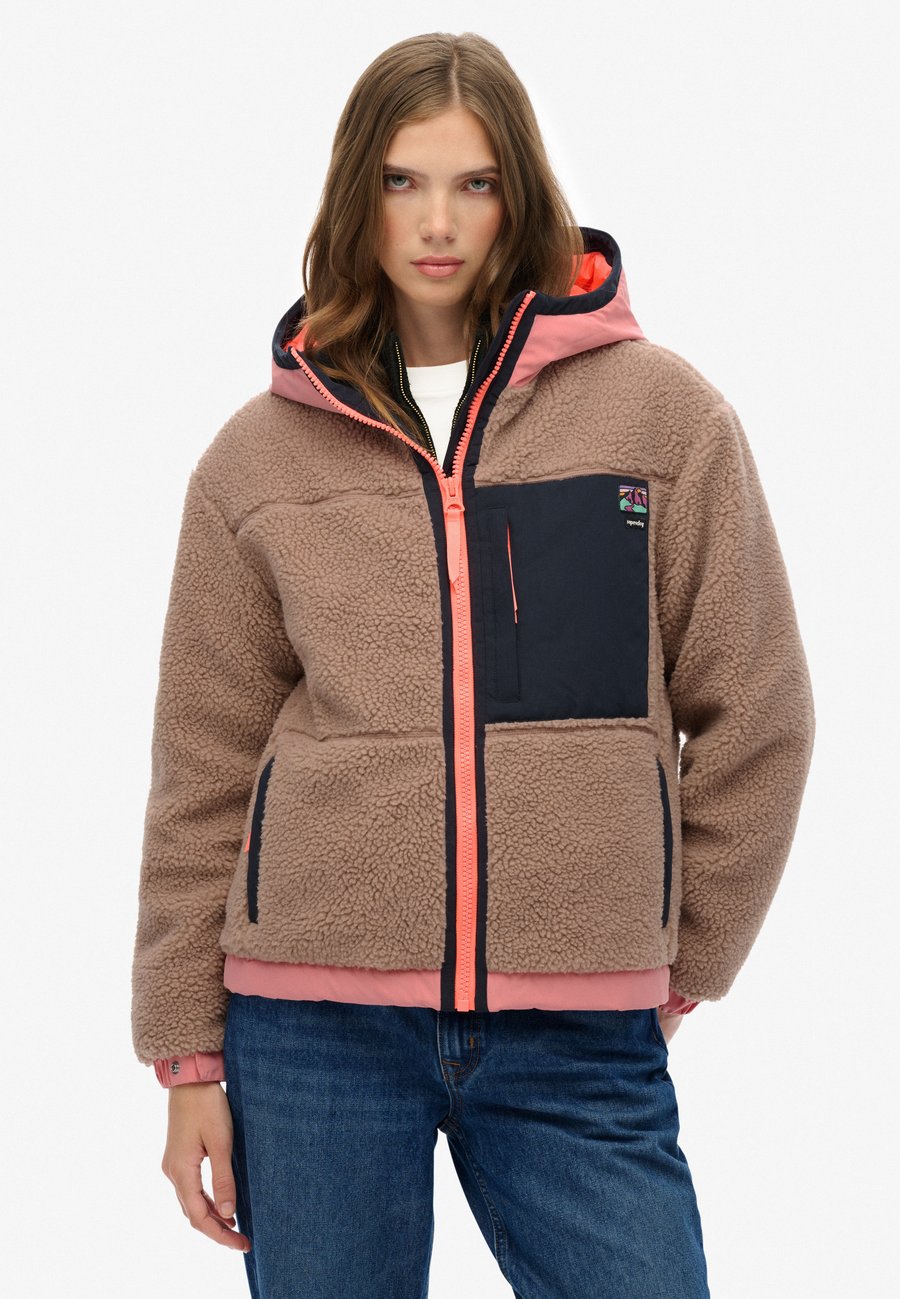 Флисовая куртка Superdry & Co Fleece jacket, Light Taupe/Beige
Флисовая куртка Superdry & Co Fleece jacket, Light Taupe/Beige