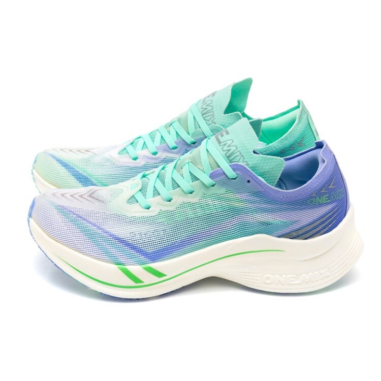 Кроссовки для бега Run Cool унисекс с низким верхом Out Of Blue Onemix
Кроссовки для бега Run Cool унисекс с низким верхом Out Of Blue Onemix