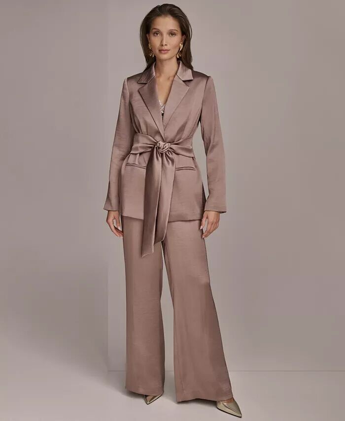 Куртка Charmeuse с завязкой спереди и широкие брюки Donna Karan New York, коричневый
Куртка Charmeuse с завязкой спереди и широкие брюки Donna Karan New York, коричневый