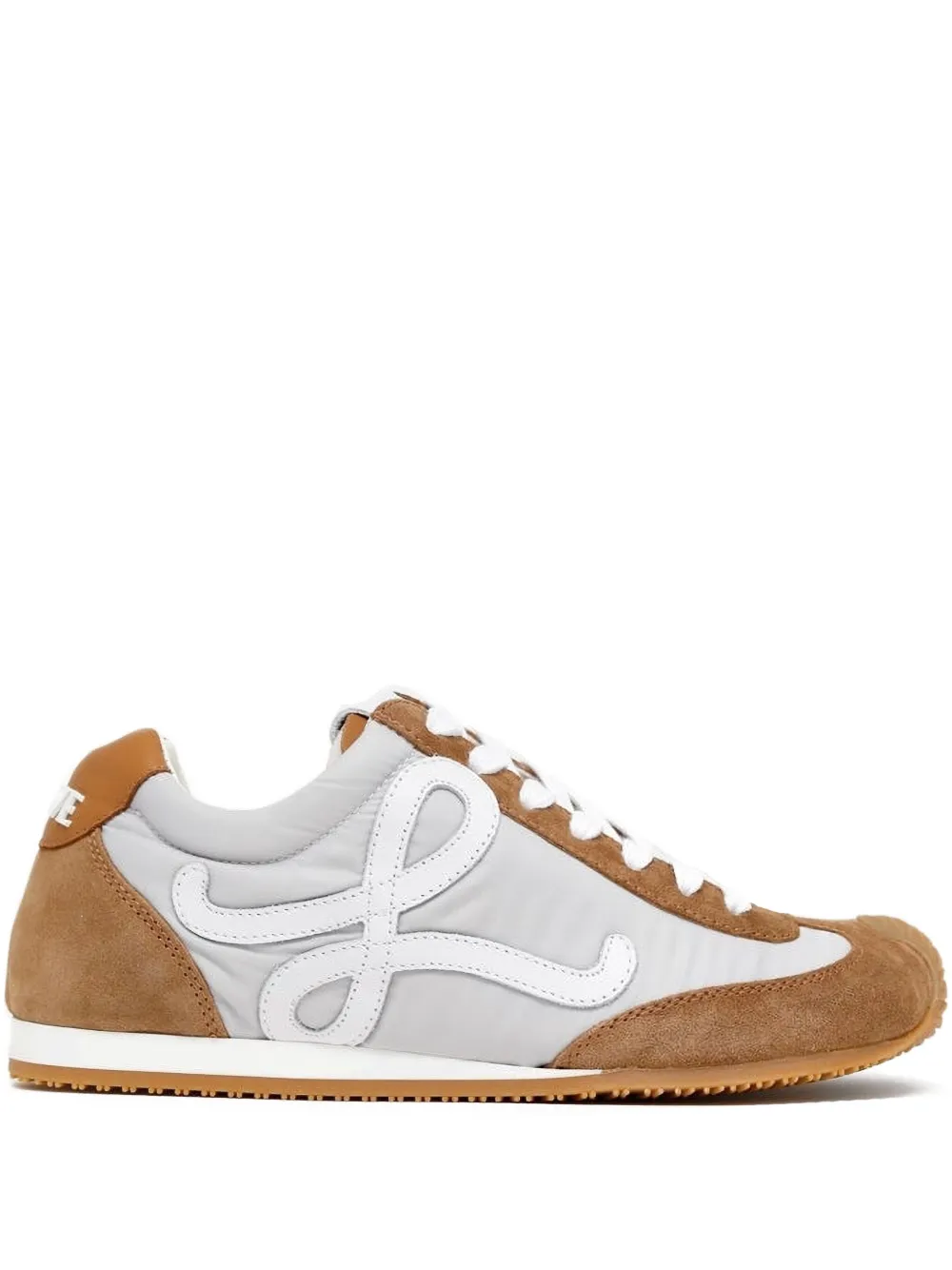 Кроссовки Ballet Runner 2.0 LOEWE, серый
Кроссовки Ballet Runner 2.0 LOEWE, серый