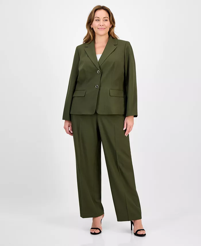 Пиджак из крепа на двух пуговицах и брючный костюм больших размеров Le Suit, зеленый
Пиджак из крепа на двух пуговицах и брючный костюм больших размеров Le Suit, зеленый