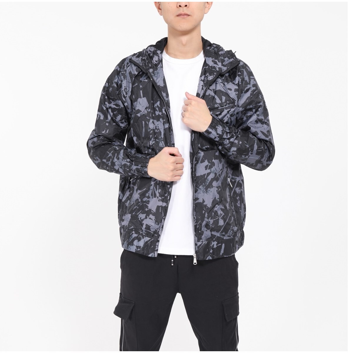 Куртка HopenLife Jacke VALHALLA, темно синий
Куртка HopenLife Jacke VALHALLA, темно синий