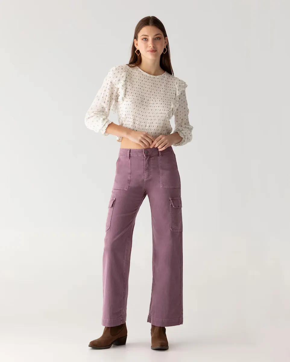 Женские прямые джинсы с широкими брюшами-кюлотами Noon, пурпурный
Женские прямые джинсы с широкими брюшами-кюлотами Noon, пурпурный