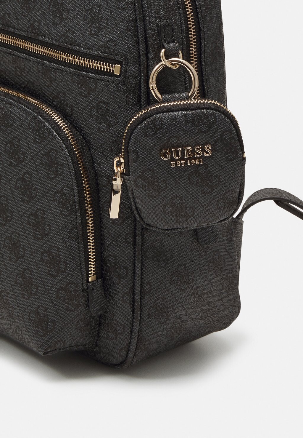Рюкзак Power Play Guess, темно-серый
Рюкзак Power Play Guess, темно-серый