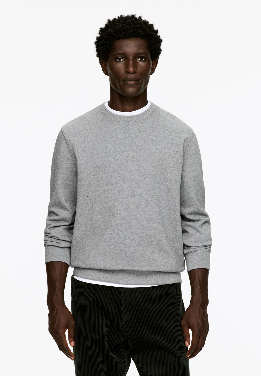 Толстовка ARKET MID WEIGHT, Grey, Серый, Толстовка ARKET MID WEIGHT, Grey
Толстовка ARKET MID WEIGHT, Grey, Серый, Толстовка ARKET MID WEIGHT, Grey
