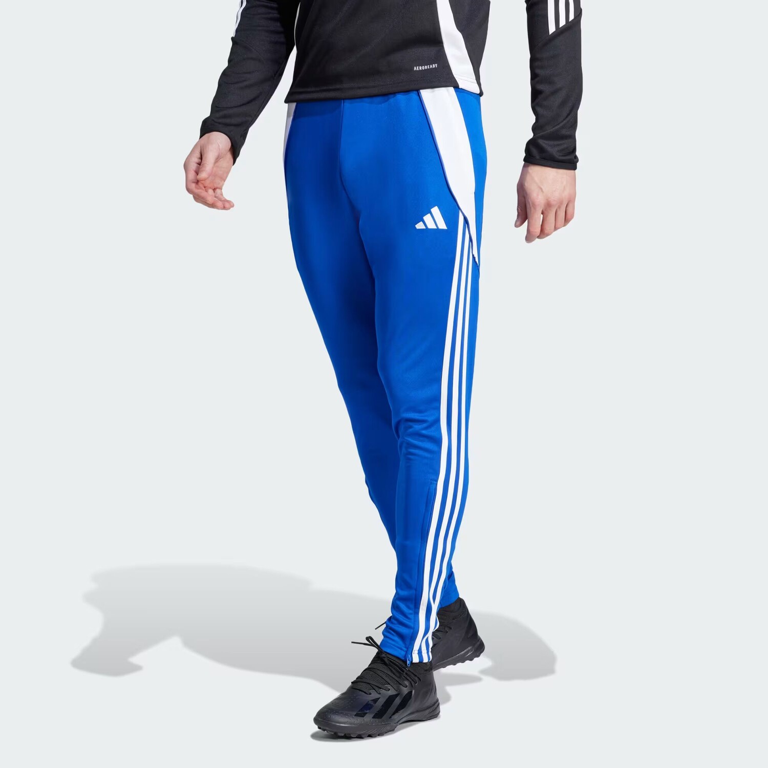 Тренировочные брюки Tiro 24 Adidas, цвет Royal Blue/White
Тренировочные брюки Tiro 24 Adidas, цвет Royal Blue/White