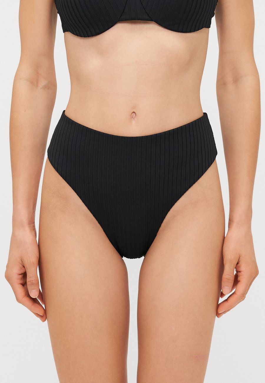 Низ бикини Rip Curl PREMIUM SURF RETRO HIGH GOOD, Black
Низ бикини Rip Curl PREMIUM SURF RETRO HIGH GOOD, Black