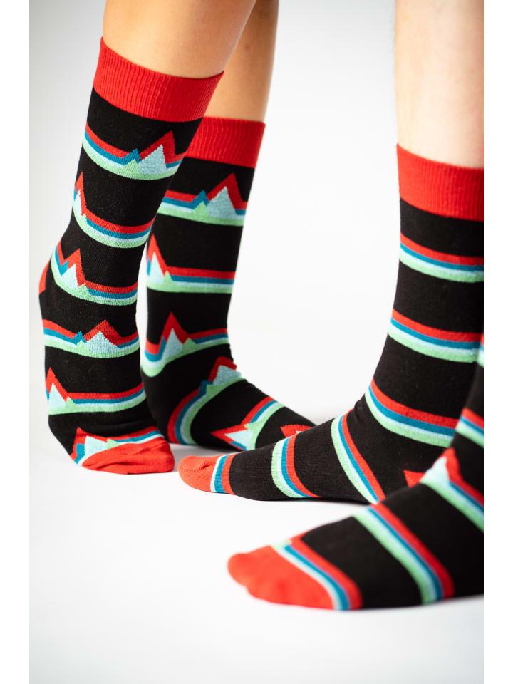 GreenBomb Абстрактные горные носки черного цвета
GreenBomb Абстрактные горные носки черного цвета