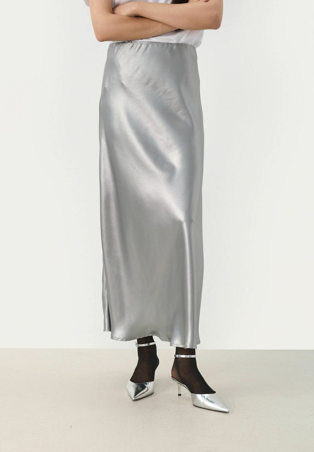 Длинная юбка LAURINAS Part Two, серебряный
Длинная юбка LAURINAS Part Two, серебряный