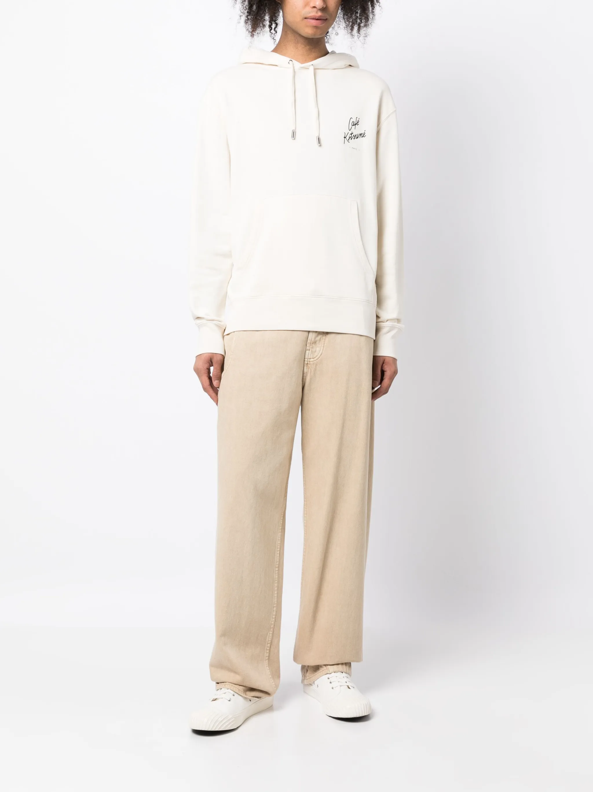 Худи с логотипом Café Kitsuné, белый
Худи с логотипом Café Kitsuné, белый