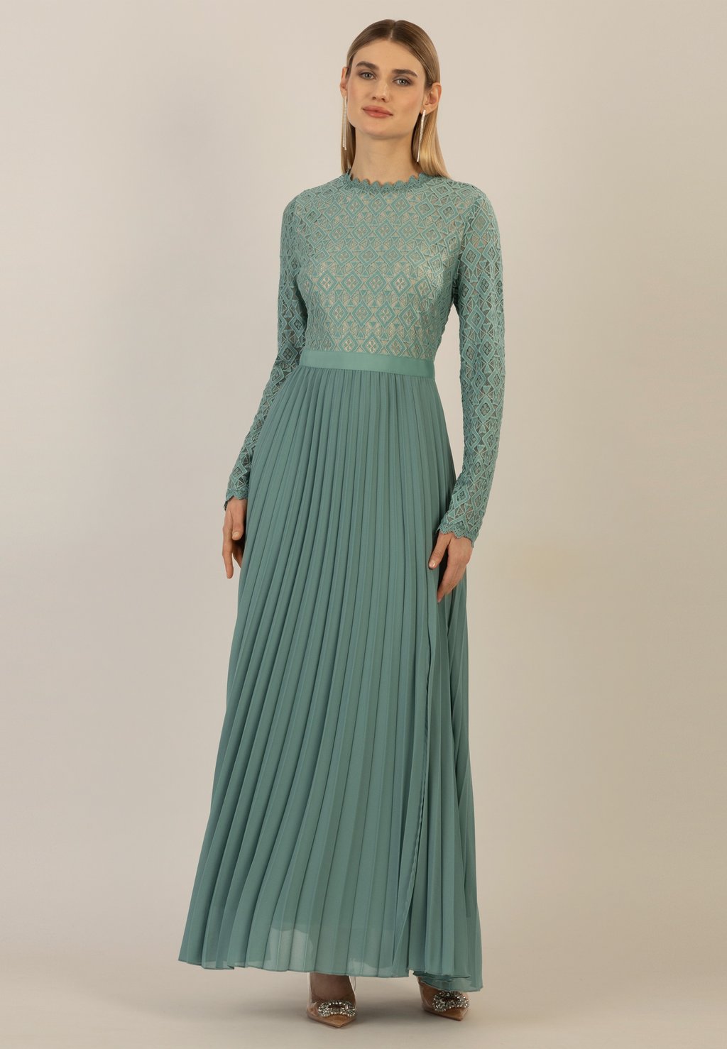 Платье ABEND Apart, светло-зеленый
Платье ABEND Apart, светло-зеленый