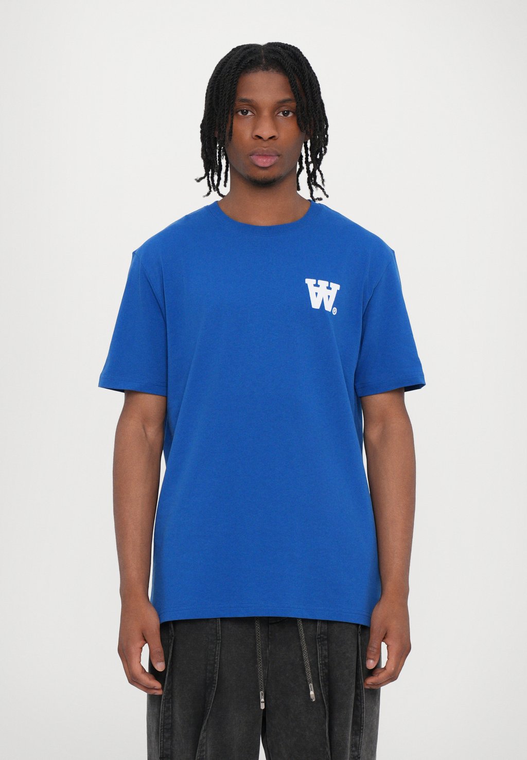 Базовая футболка ACE DOUBLE A BY W.W., синий
Базовая футболка ACE DOUBLE A BY W.W., синий
