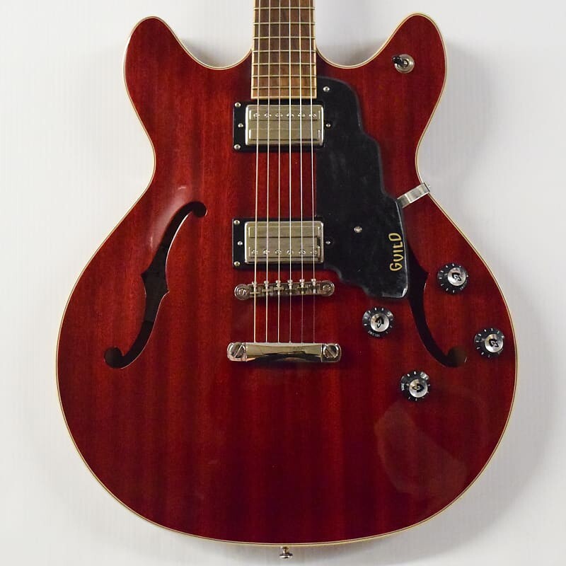 Электрогитара Guild Starfire I DC Semi-hollow Electric Guitar - Cherry Red
Электрогитара Guild Starfire I DC Semi-hollow Electric Guitar - Cherry Red