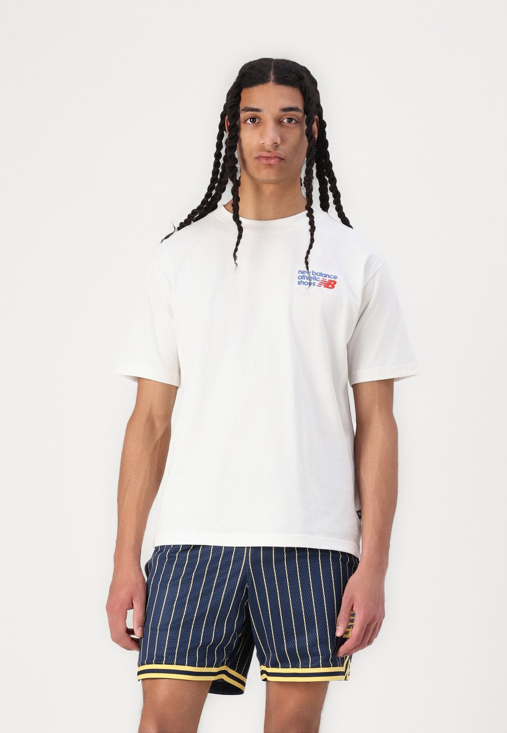 Базовая футболка ATHLETICS PREMIUM LOGO New Balance, синий
Базовая футболка ATHLETICS PREMIUM LOGO New Balance, синий