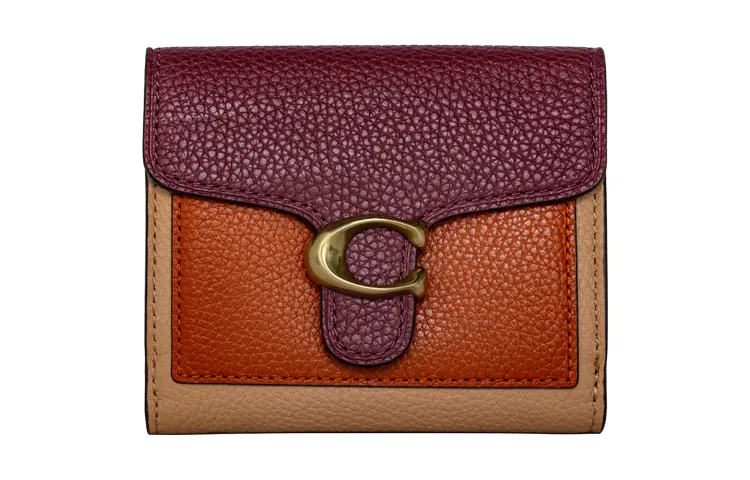 Кошелек Tabby от COACH
Кошелек Tabby от COACH