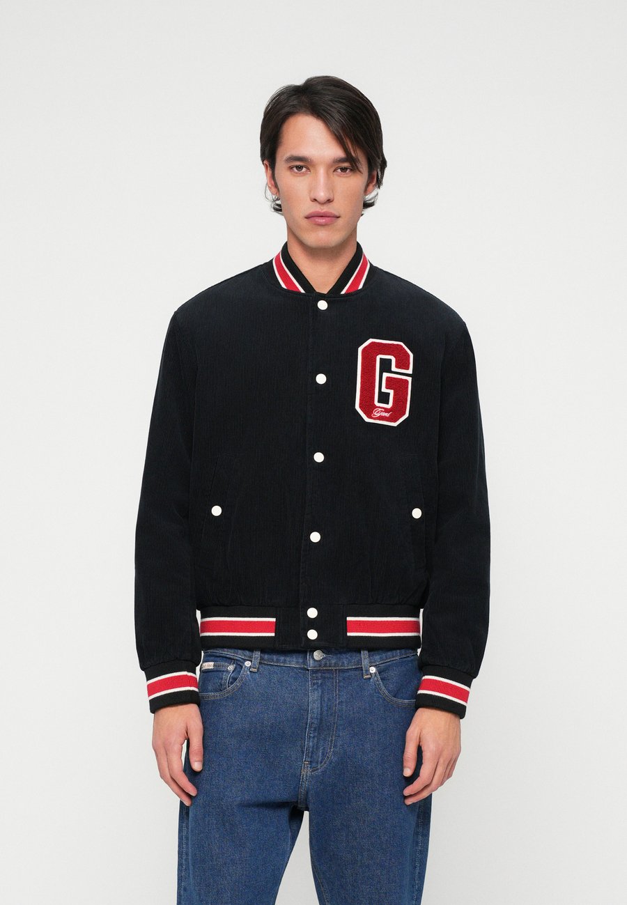 Куртка GANT VARSITY JACKET, Black
Куртка GANT VARSITY JACKET, Black