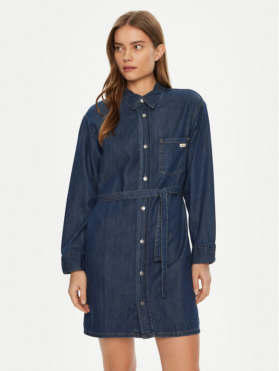 Платье-Рубашка стандартный крой J20J225008 Calvin Klein Jeans, синий
Платье-Рубашка стандартный крой J20J225008 Calvin Klein Jeans, синий