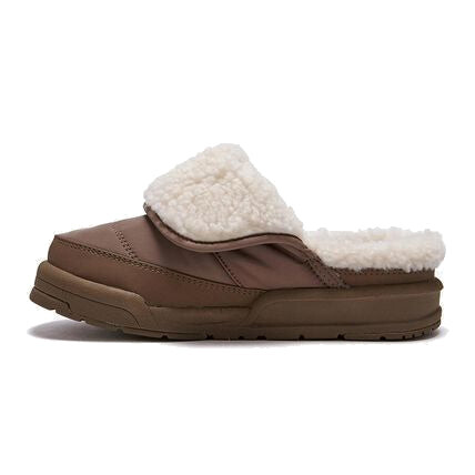 Тапочки пуфли v2 New Balance, коричневый
Тапочки пуфли v2 New Balance, коричневый