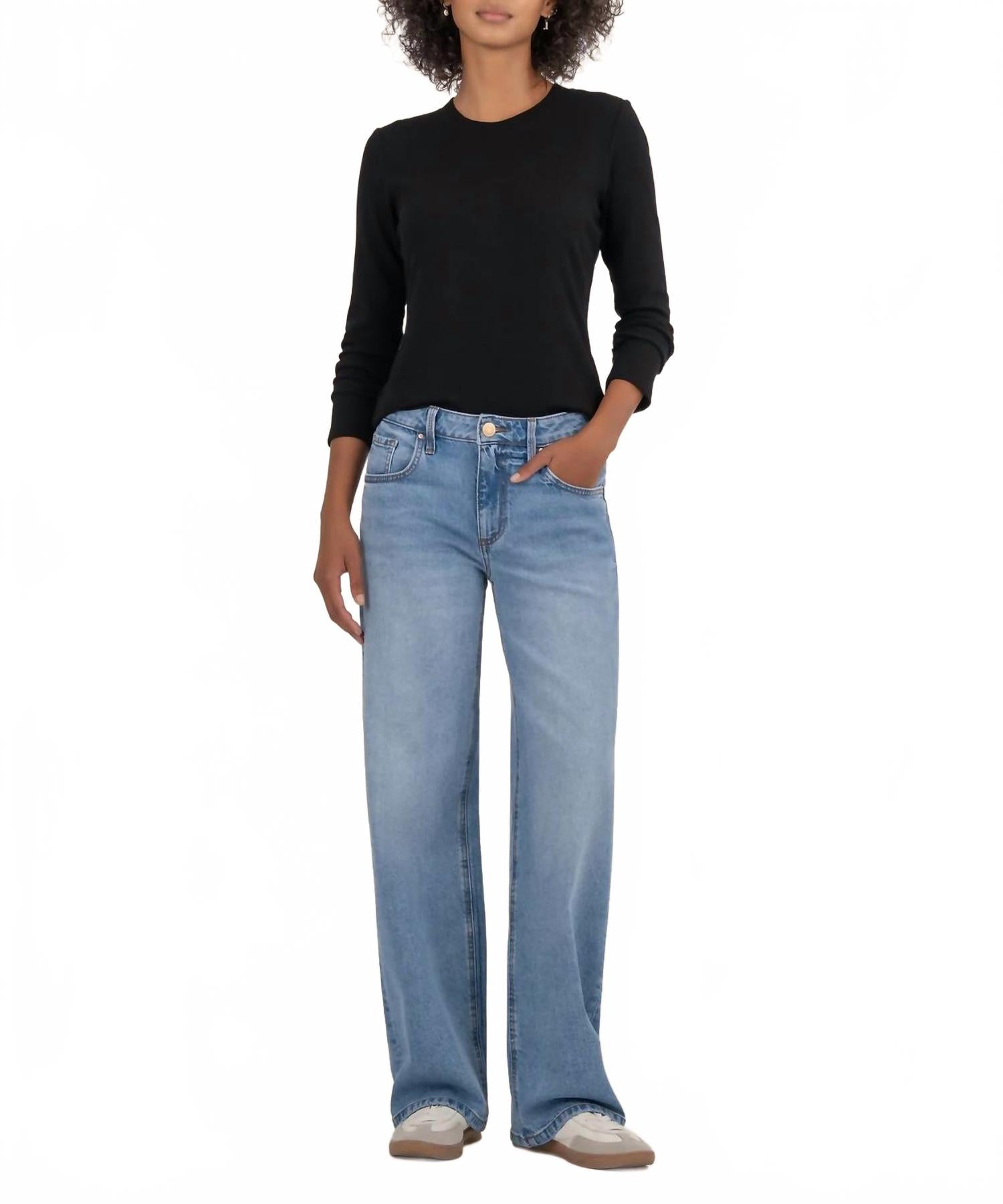 KUT FROM THE KLOTH Вязаный топ Noeli черного цвета
KUT FROM THE KLOTH Вязаный топ Noeli черного цвета