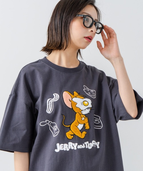 Футболка оверсайз унисекс с приспущенными плечами TOM&JERRY, черный
Футболка оверсайз унисекс с приспущенными плечами TOM&JERRY, черный