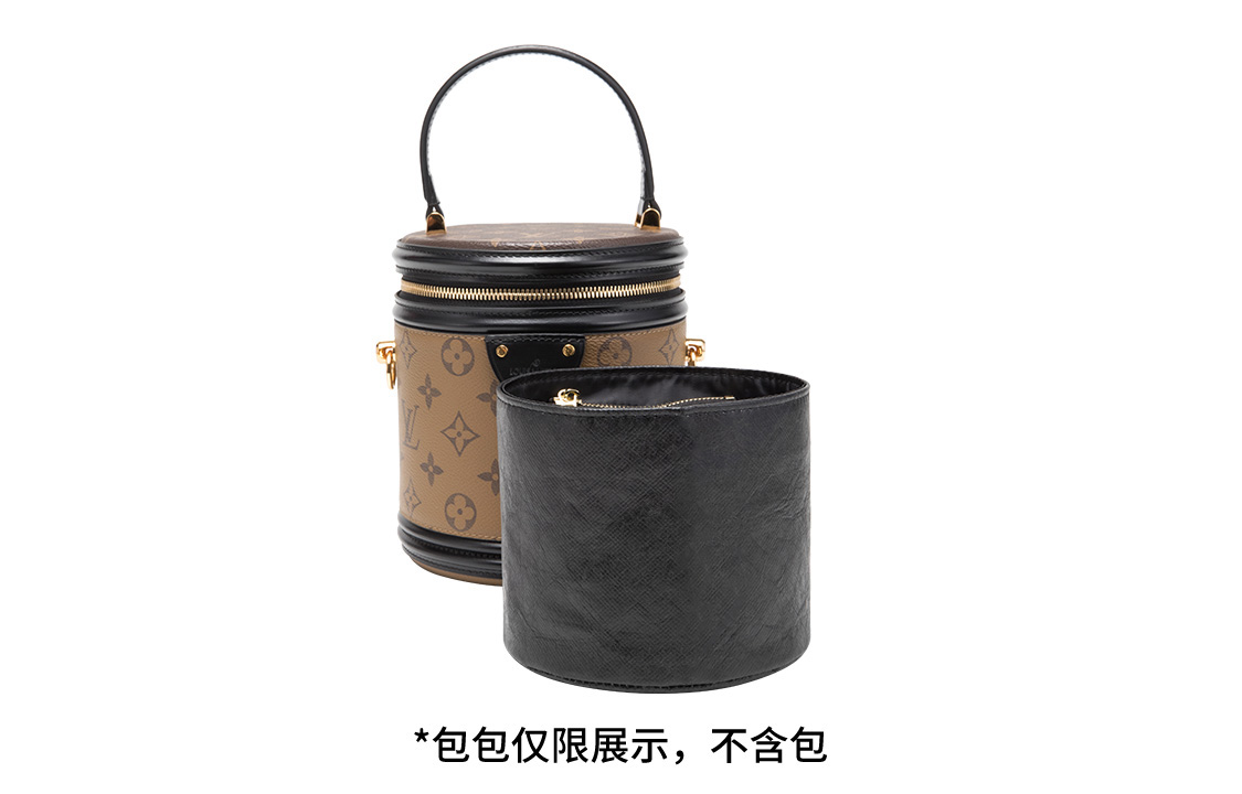 Luxury Care Artisan Workshop Нейлоновый органайзер для сумки женский черный
Luxury Care Artisan Workshop Нейлоновый органайзер для сумки женский черный