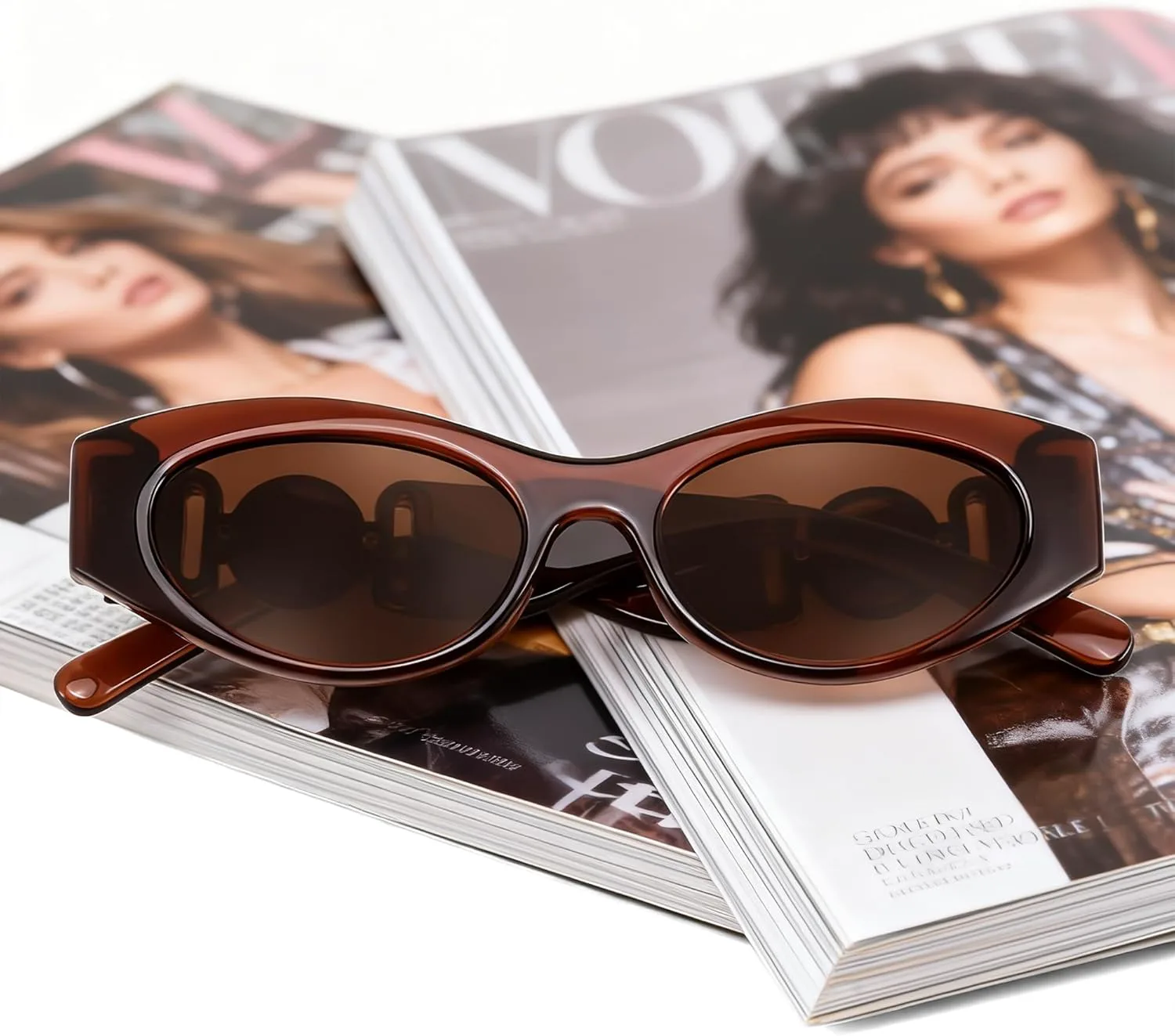 Солнцезащитные очки FEISEDY для женщин, маленькая оправа «кошачий глаз», винтажные мужские очки 90-х, узкие очки в стиле Y2k, модель B9168, 2 Pack =Leopard+brown
Солнцезащитные очки FEISEDY для женщин, маленькая оправа «кошачий глаз», винтажные мужские очки 90-х, узкие очки в стиле Y2k, модель B9168, 2 Pack =Leopard+brown