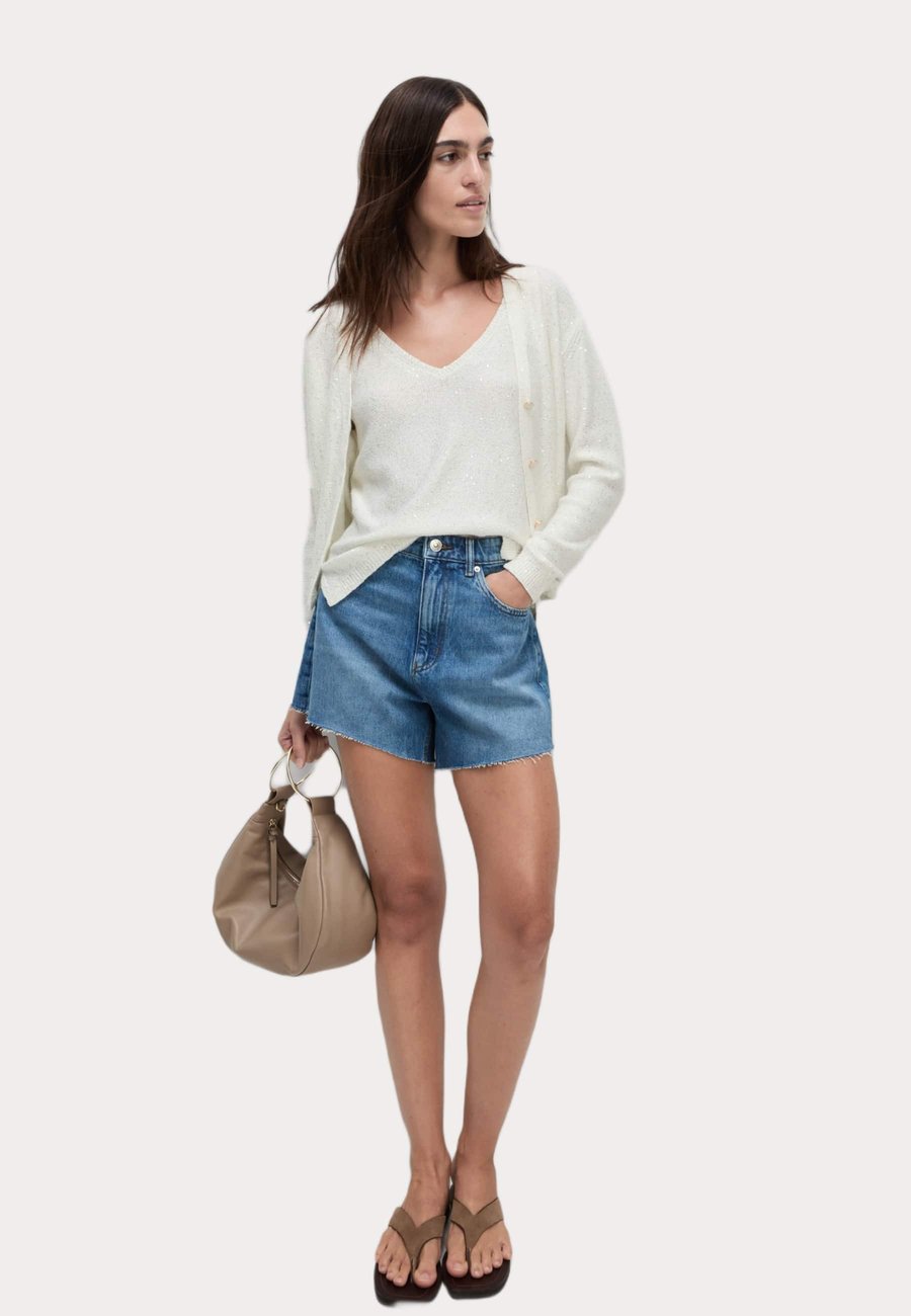 Топ Marks & Spencer SEQUIN GLOSSY TAPE , Light Natural/Mottled Beige
Топ Marks & Spencer SEQUIN GLOSSY TAPE , Light Natural/Mottled Beige