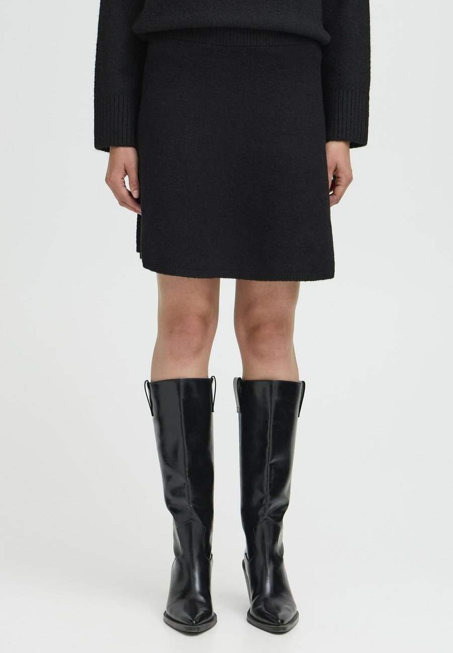 Юбка b.young MAGGE, Meteorite/Black
Юбка b.young MAGGE, Meteorite/Black