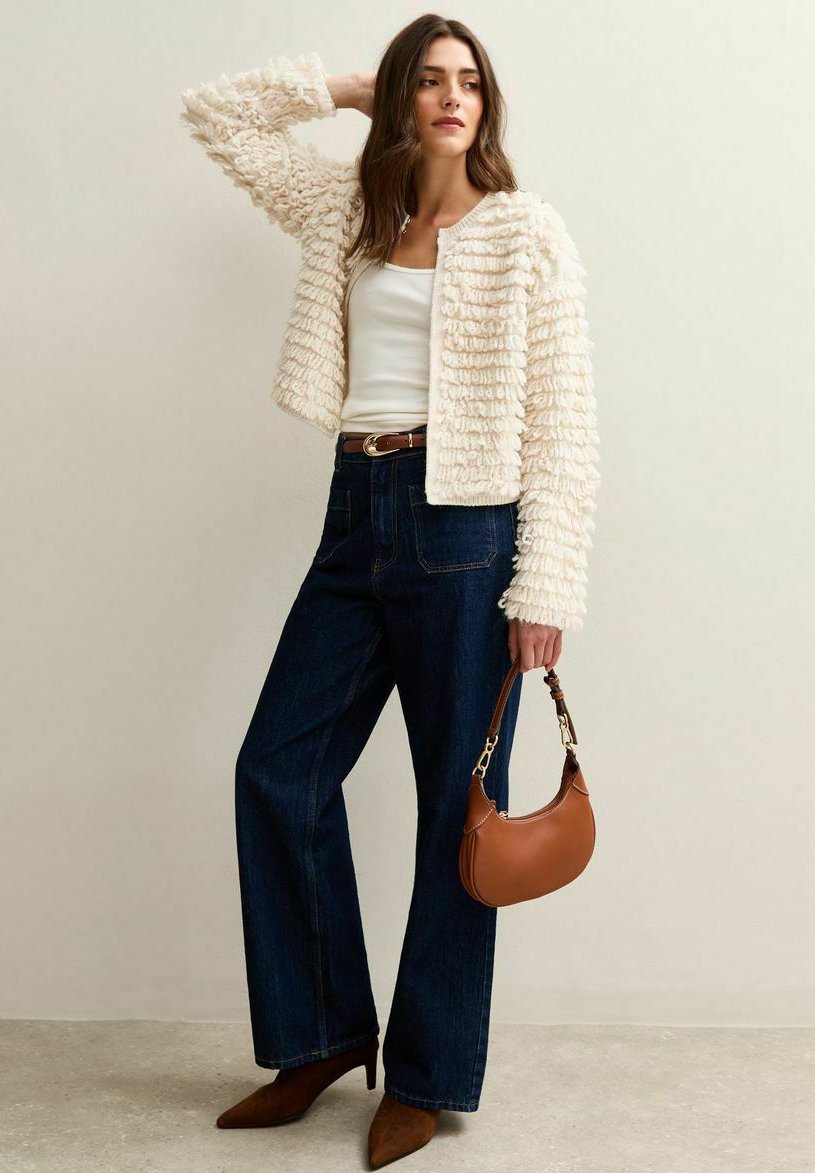 Кардиган New Look TEXTURED WEAVE LONG SLEEVE, Cream/Beige
Кардиган New Look TEXTURED WEAVE LONG SLEEVE, Cream/Beige