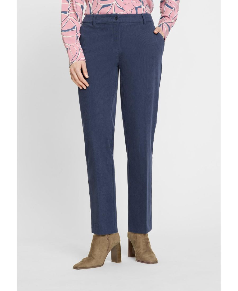 Женские вельветовые брюки Lisa Fit Olsen, Indigo denim
Женские вельветовые брюки Lisa Fit Olsen, Indigo denim