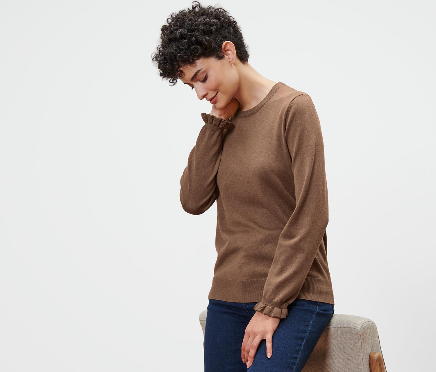 Свитер тонкой вязки с рюшами Tchibo, коньяк
Свитер тонкой вязки с рюшами Tchibo, коньяк