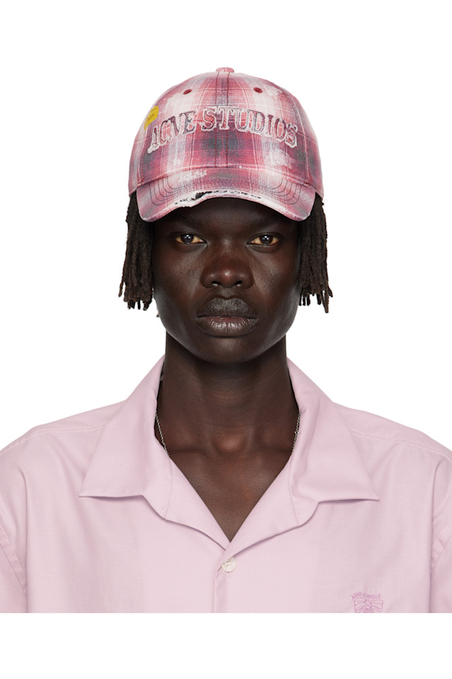 Acne Studios Розовая потертая кепка
Acne Studios Розовая потертая кепка