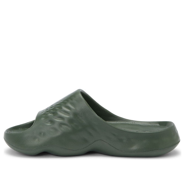 Тапочки fresh foam slides New Balance, мультиколор
Тапочки fresh foam slides New Balance, мультиколор