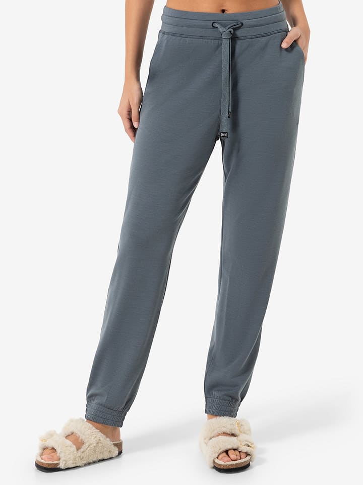 Спортивные штаны Solution super.natural, серый
Спортивные штаны Solution super.natural, серый