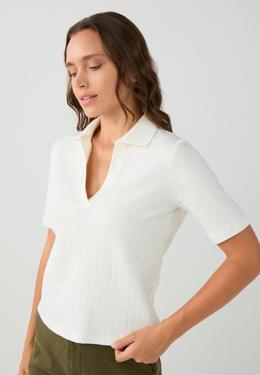 Поло Jimmy Key REGULAR FIT, Ecru/Off-White
Поло Jimmy Key REGULAR FIT, Ecru/Off-White